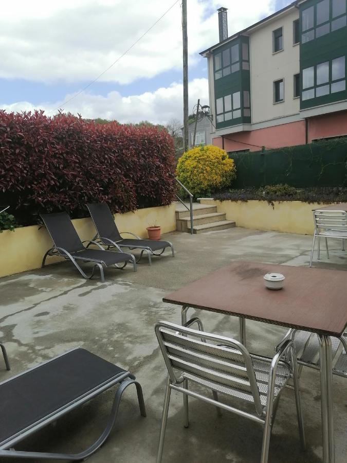 O Cruceiro Hotel Palas de Rei Bagian luar foto