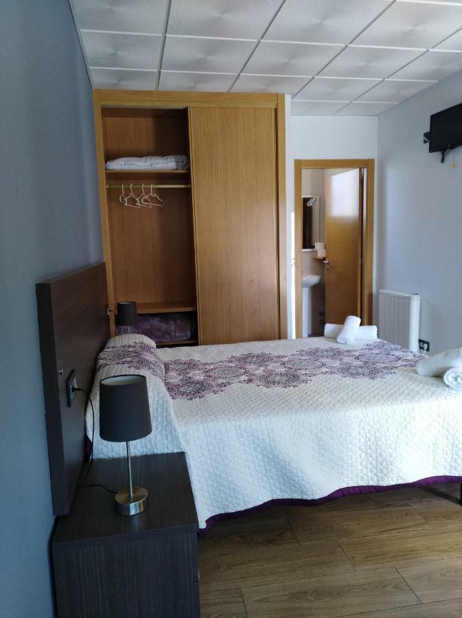 O Cruceiro Hotel Palas de Rei Bagian luar foto